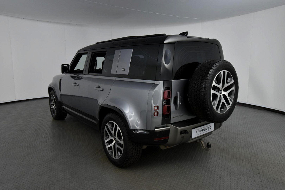 2024 LAND ROVER DEFENDER 110 3.0 D D300 X-DYNAMIC HSE (221kW)