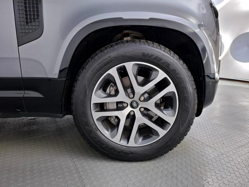 2024 LAND ROVER DEFENDER 110 3.0 D D300 X-DYNAMIC HSE (221kW)