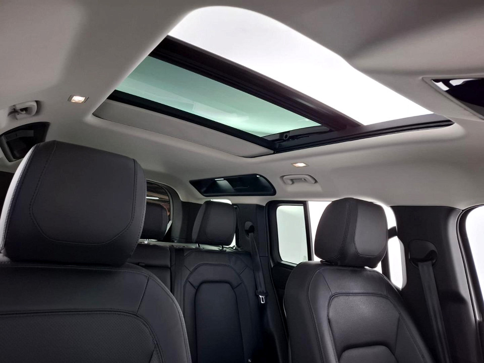 2024 LAND ROVER DEFENDER 110 D250 XS EDITION AWD (183kW)