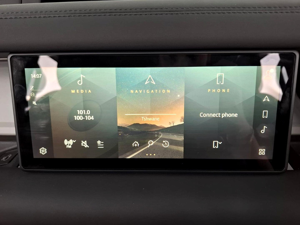 2024 LAND ROVER DEFENDER 110 D250 XS EDITION AWD (183kW)