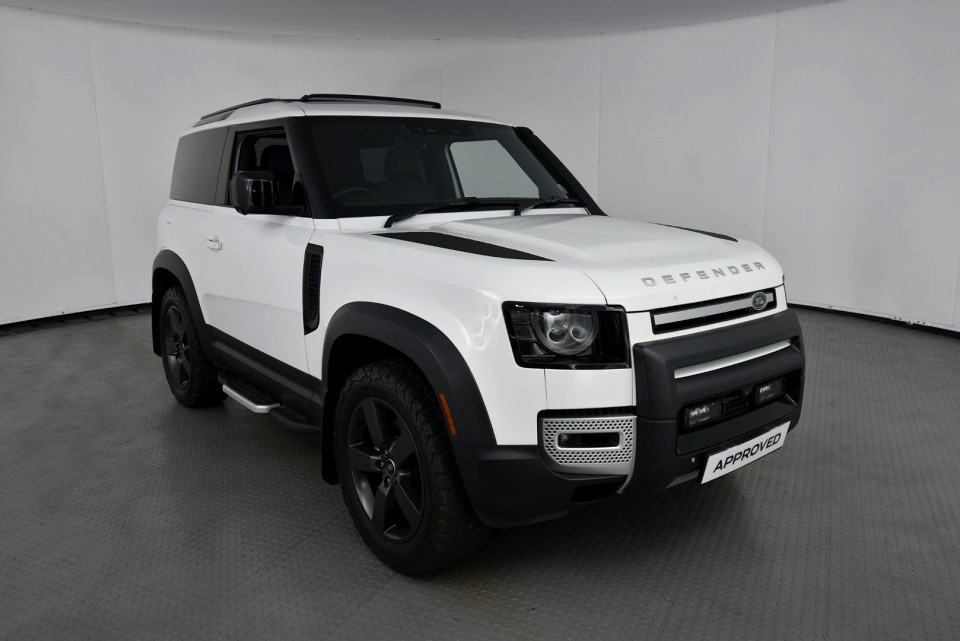 2024 LAND ROVER DEFENDER 90 D250 SE AWD (183kW)