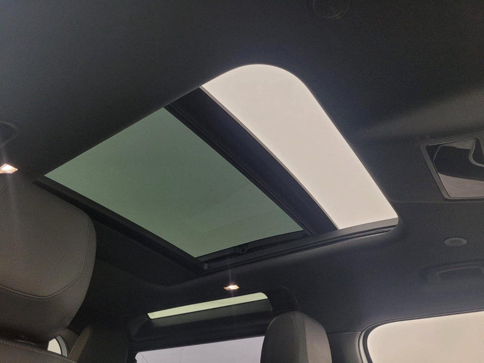 2024 LAND ROVER DEFENDER 90 D250 SE AWD (183kW)