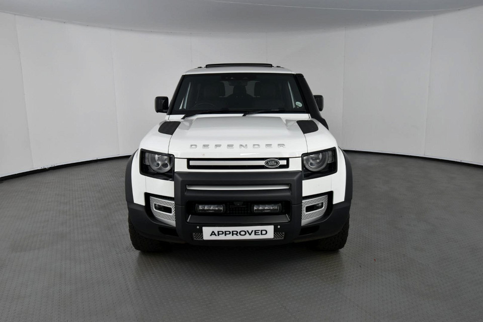 2024 LAND ROVER DEFENDER 90 D250 SE AWD (183kW)