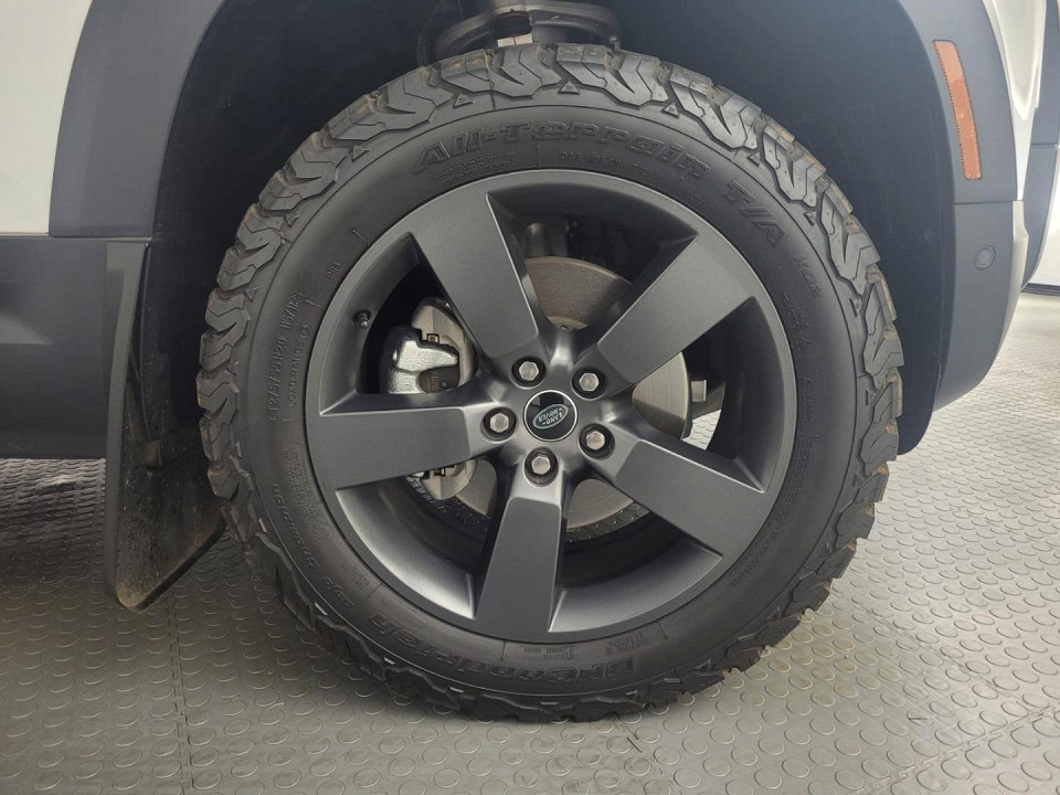 2024 LAND ROVER DEFENDER 90 D250 SE AWD (183kW)