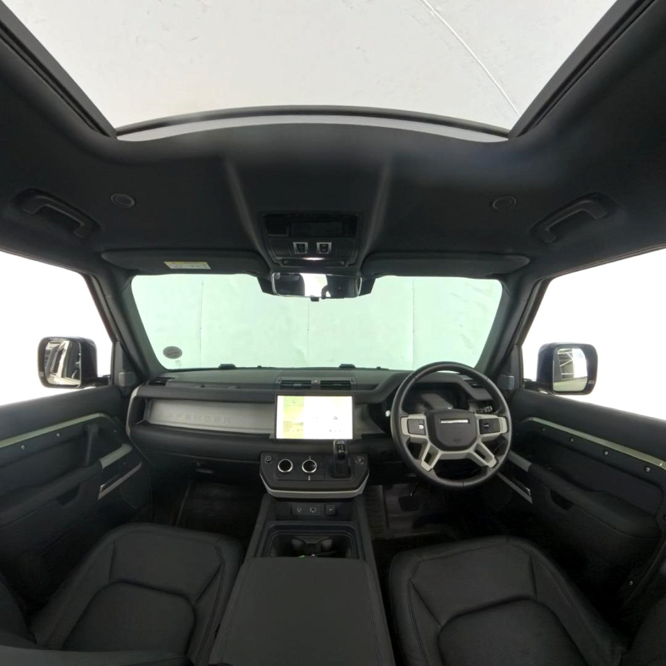 2024 LAND ROVER DEFENDER Defender