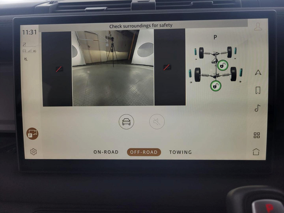 2024 LAND ROVER DEFENDER Defender