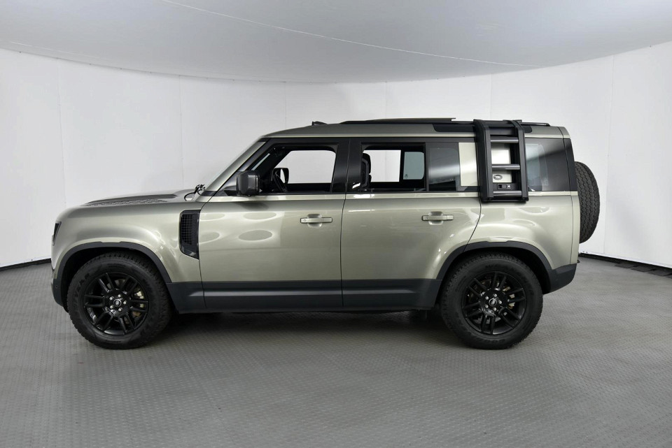2024 LAND ROVER DEFENDER Defender