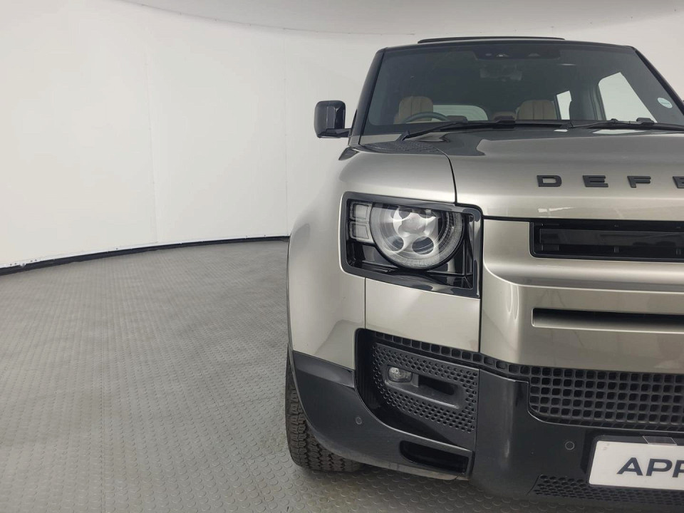 2025 LAND ROVER DEFENDER Defender