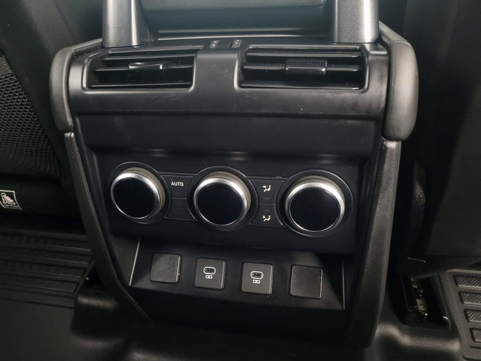 2025 LAND ROVER DEFENDER Defender