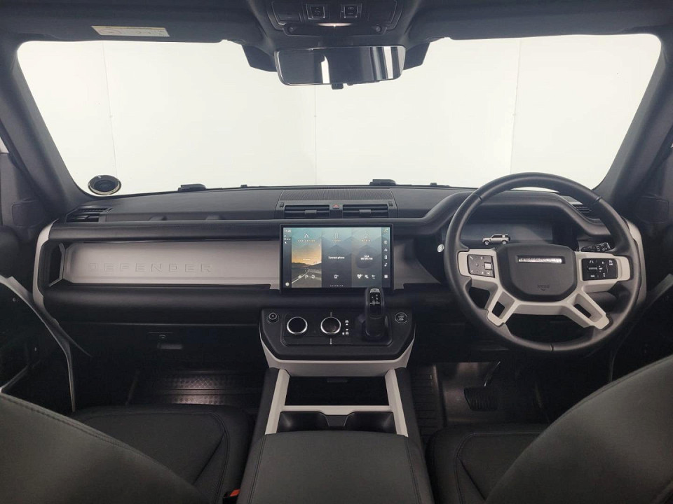 2025 LAND ROVER DEFENDER Defender