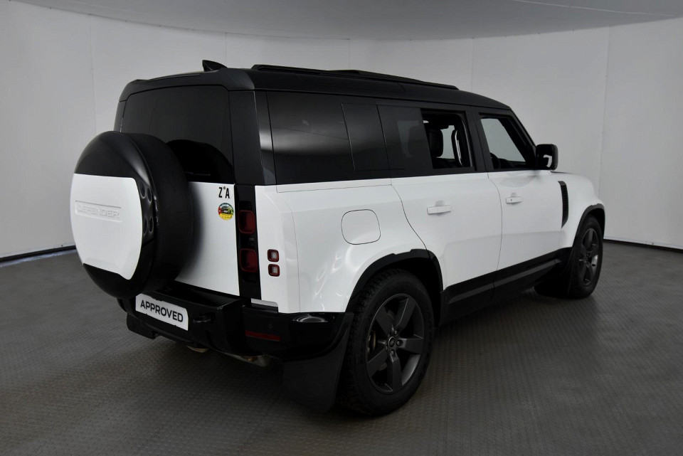 2025 LAND ROVER DEFENDER Defender