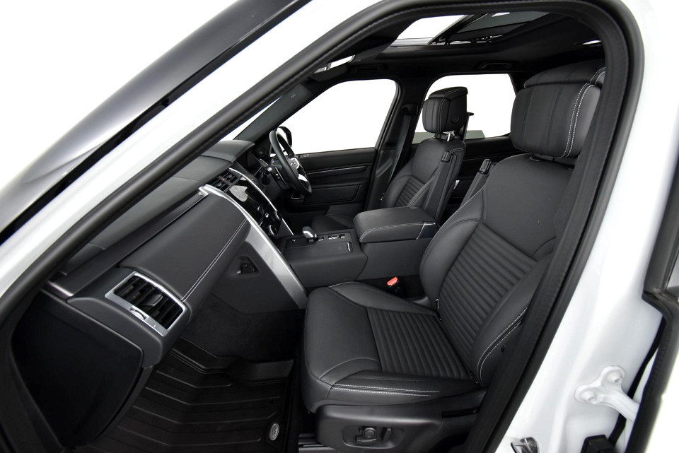 2025 LAND ROVER DISCOVERY 3.0D D350 METROPOLITAN EDITION (257kW)