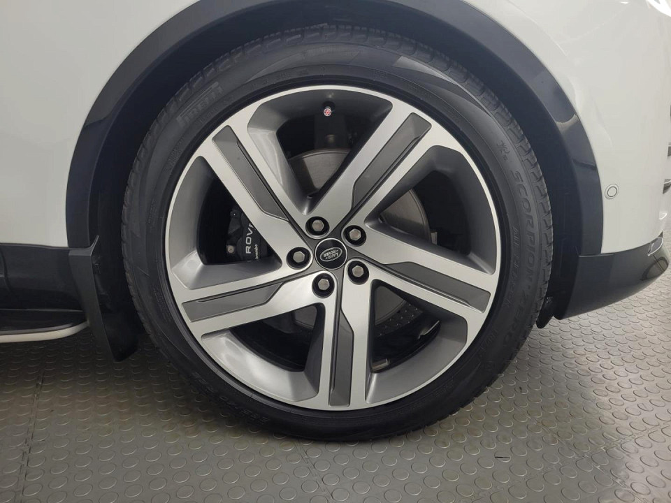 2025 LAND ROVER DISCOVERY 3.0D D350 METROPOLITAN EDITION (257kW)