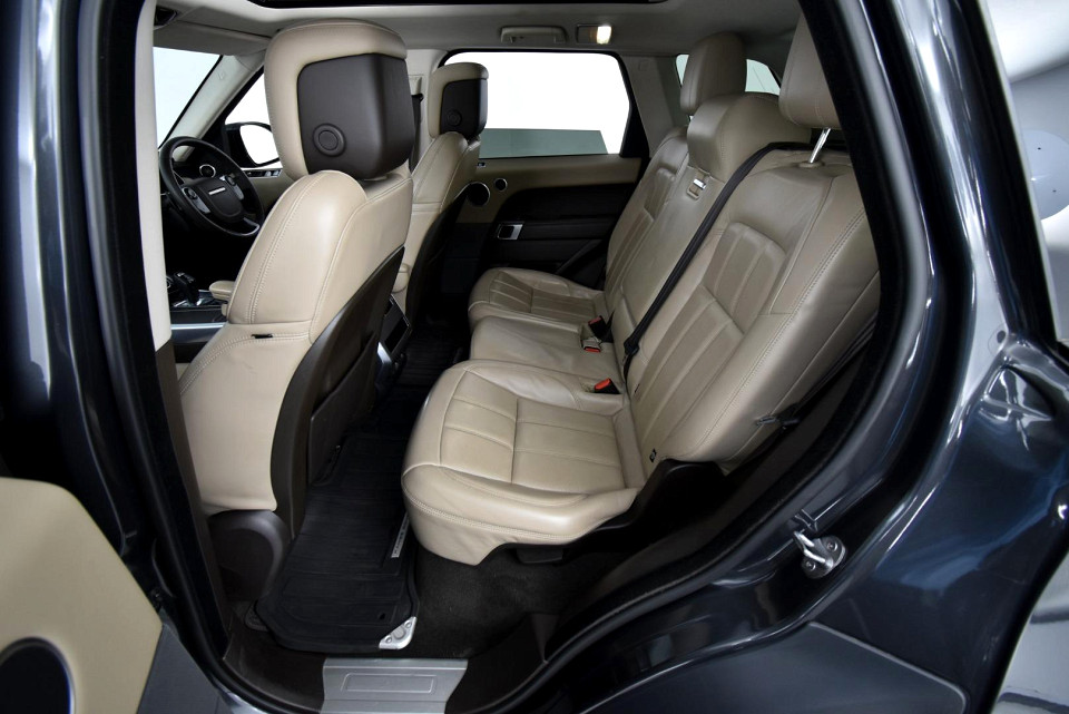 2022 LAND ROVER RANGE ROVER SPORT 3.0 D HSE (190kW)