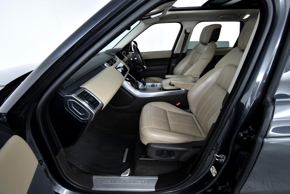 2022 LAND ROVER RANGE ROVER SPORT 3.0 D HSE (190kW)