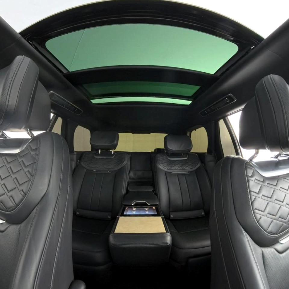 2023 LAND ROVER RANGE ROVER 4.4 P P530 SV (390kW)