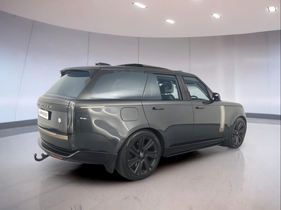 2023 LAND ROVER RANGE ROVER 4.4 P P530 SV (390kW)