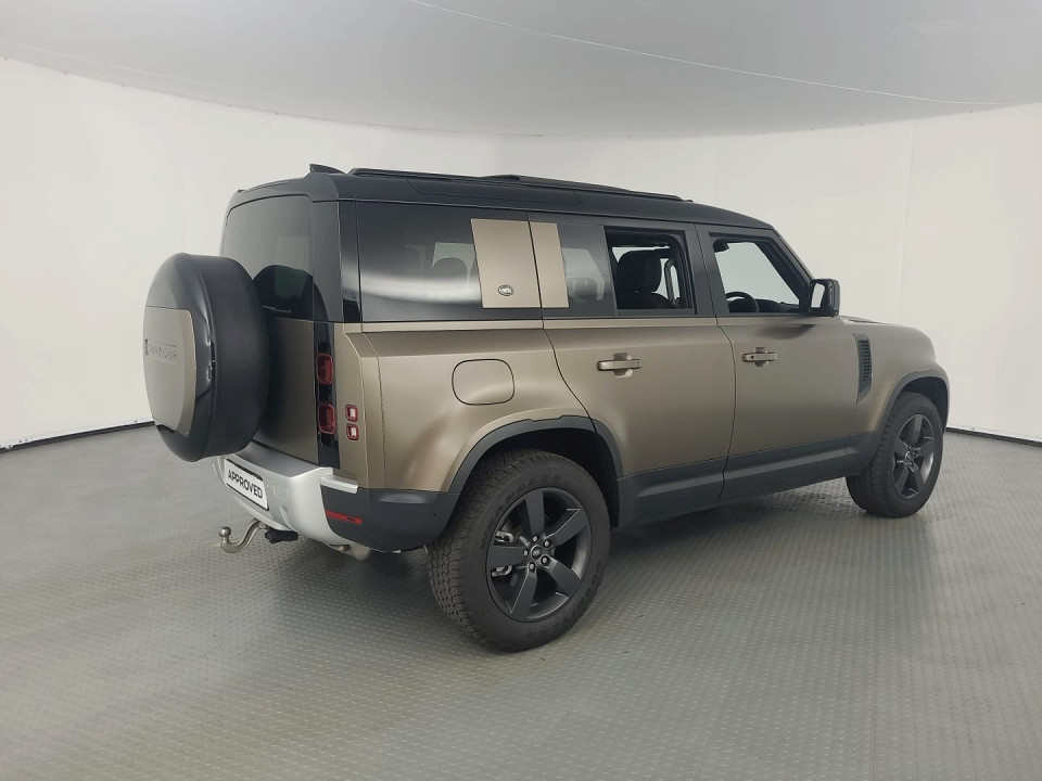 2024 LAND ROVER DEFENDER Defender