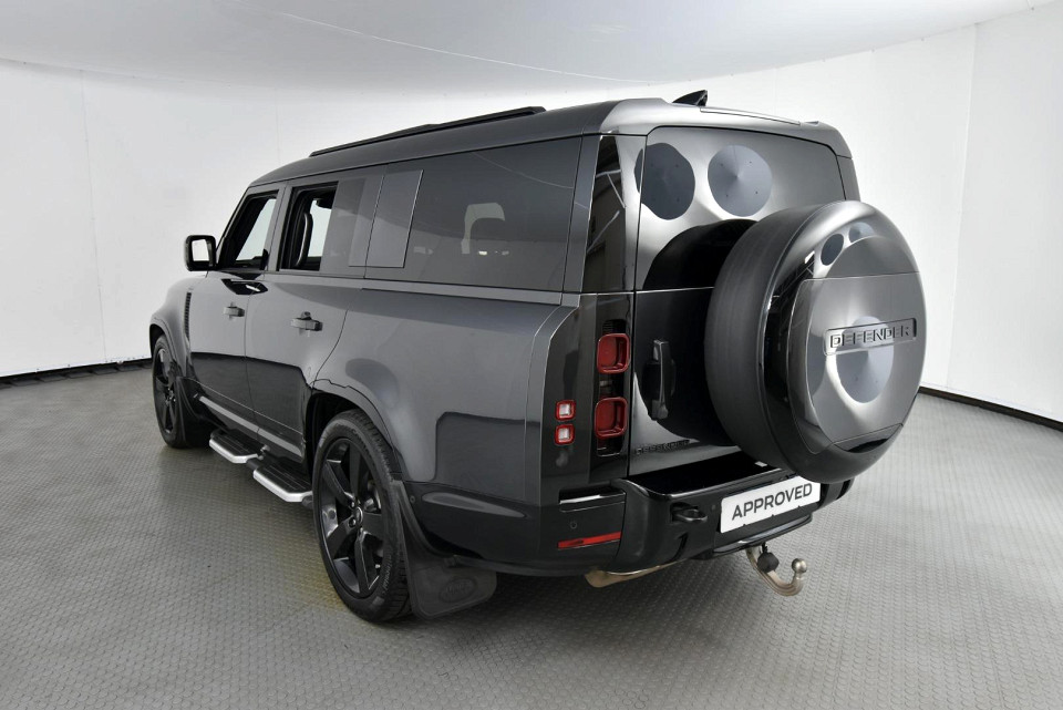 2025 LAND ROVER DEFENDER Defender