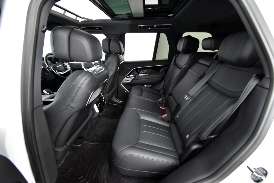 2026 LAND ROVER RANGE ROVER P530 AUTOBIOGRAPHY LWB (390kW)