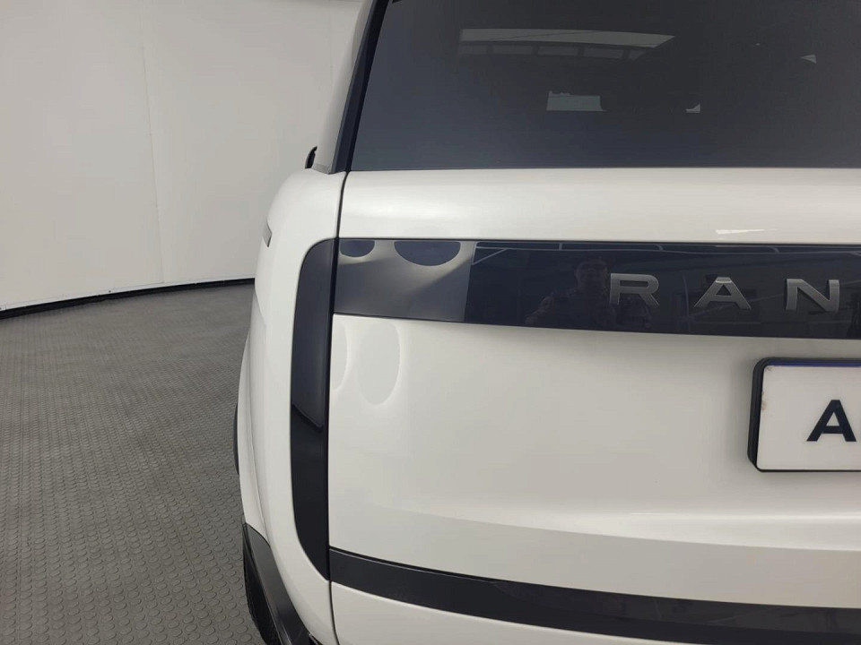 2026 LAND ROVER RANGE ROVER P530 AUTOBIOGRAPHY LWB (390kW)