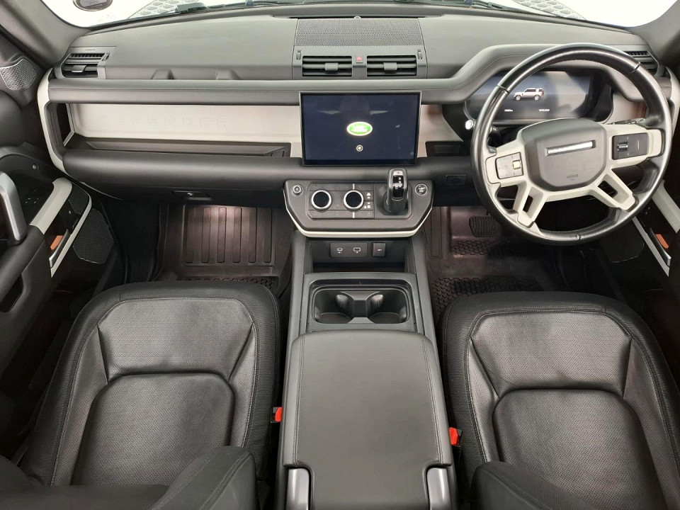 2023 LAND ROVER DEFENDER 110 2.0 D D240 X-DYNAMIC HSE (177kW)