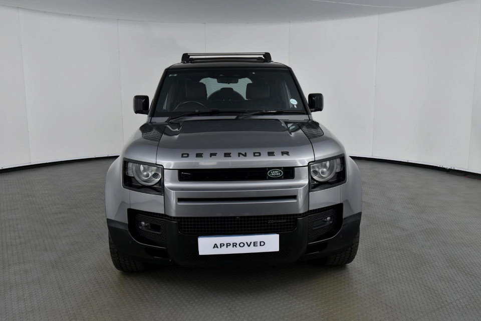 2023 LAND ROVER DEFENDER 110 2.0 D D240 X-DYNAMIC HSE (177kW)
