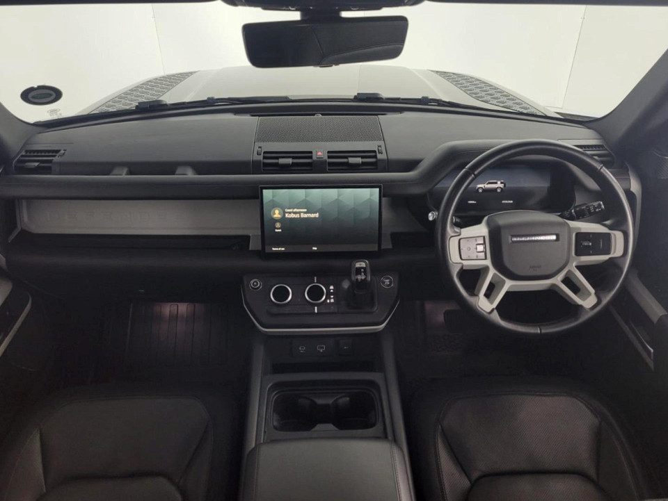 2023 LAND ROVER DEFENDER 110 3.0 D D300 X-DYNAMIC HSE (221kW)