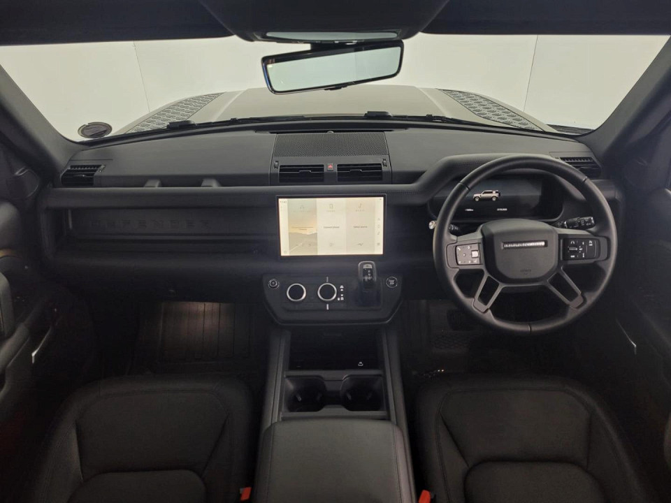 2025 LAND ROVER DEFENDER Defender