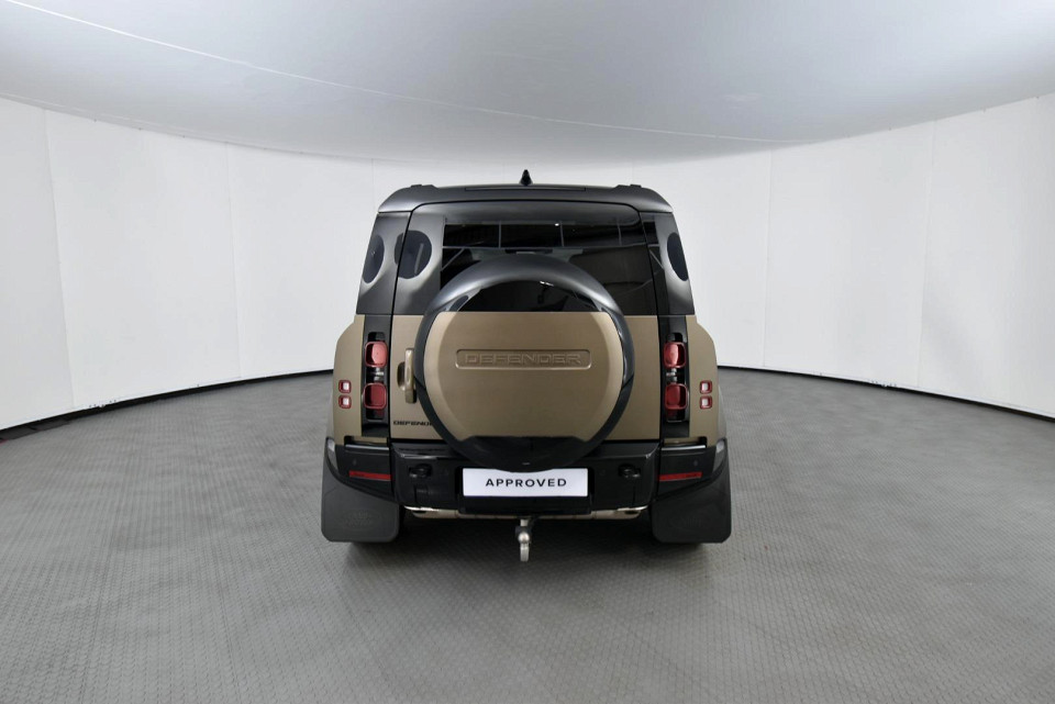 2025 LAND ROVER DEFENDER Defender
