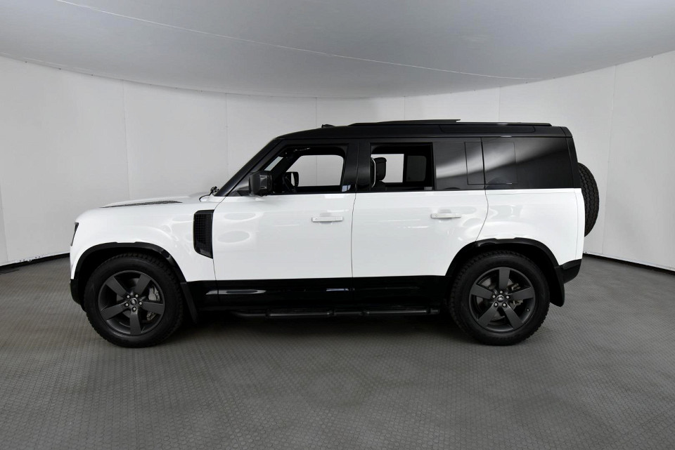 2025 LAND ROVER DEFENDER Defender