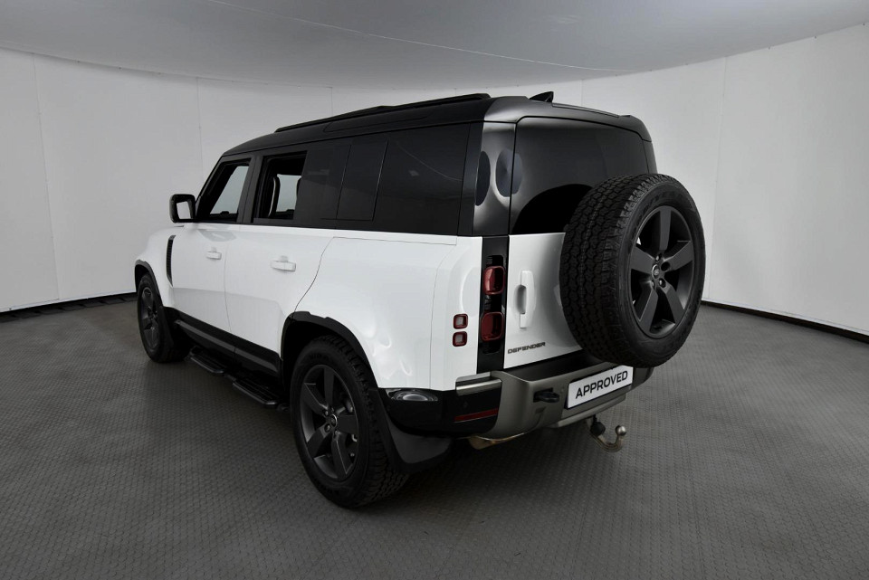 2025 LAND ROVER DEFENDER Defender