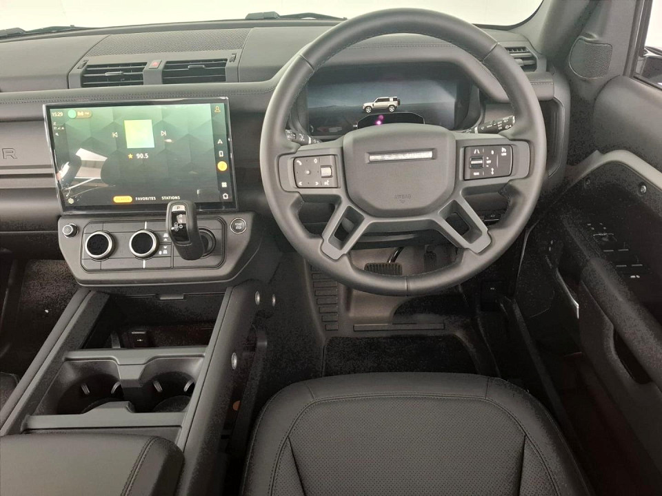2026 LAND ROVER DEFENDER 110 5.0P P425 X-DYNAMIC HSE (313kW)