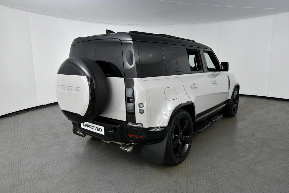 2026 LAND ROVER DEFENDER 110 5.0P P425 X-DYNAMIC HSE (313kW)