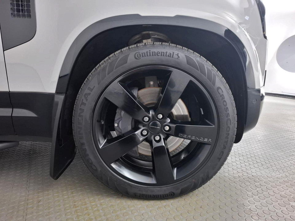 2026 LAND ROVER DEFENDER 110 5.0P P425 X-DYNAMIC HSE (313kW)