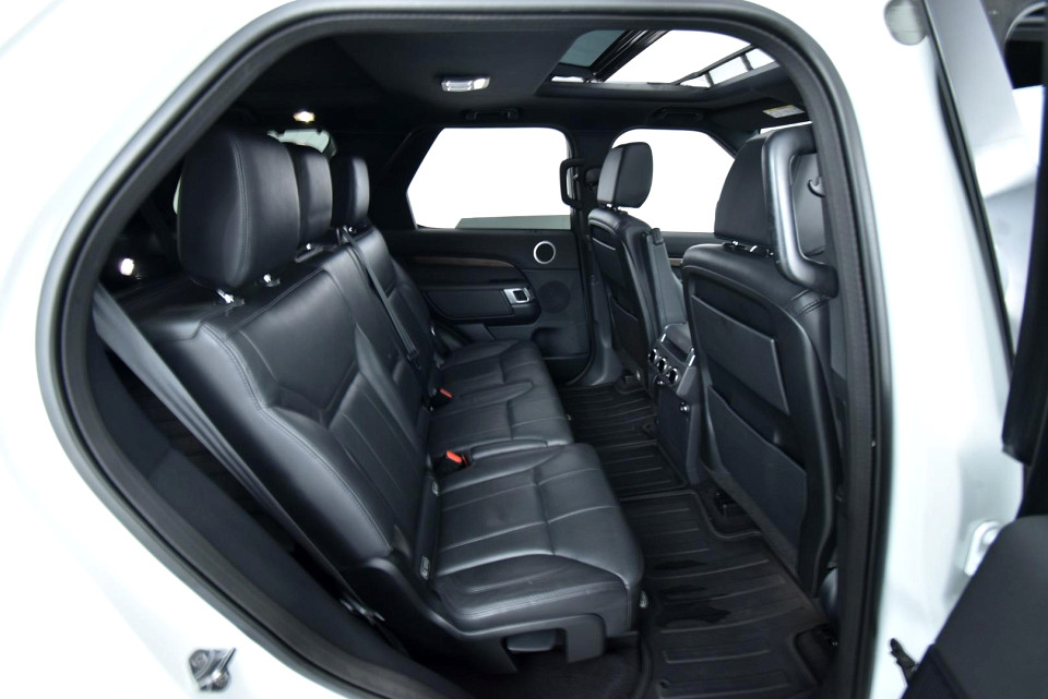 2020 LAND ROVER DISCOVERY 3.0 D HSE (190kW)