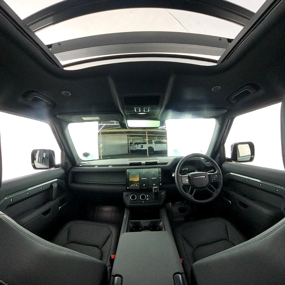 2026 LAND ROVER DEFENDER 110 3.0D D350 TROPHY EDITION (257kW)