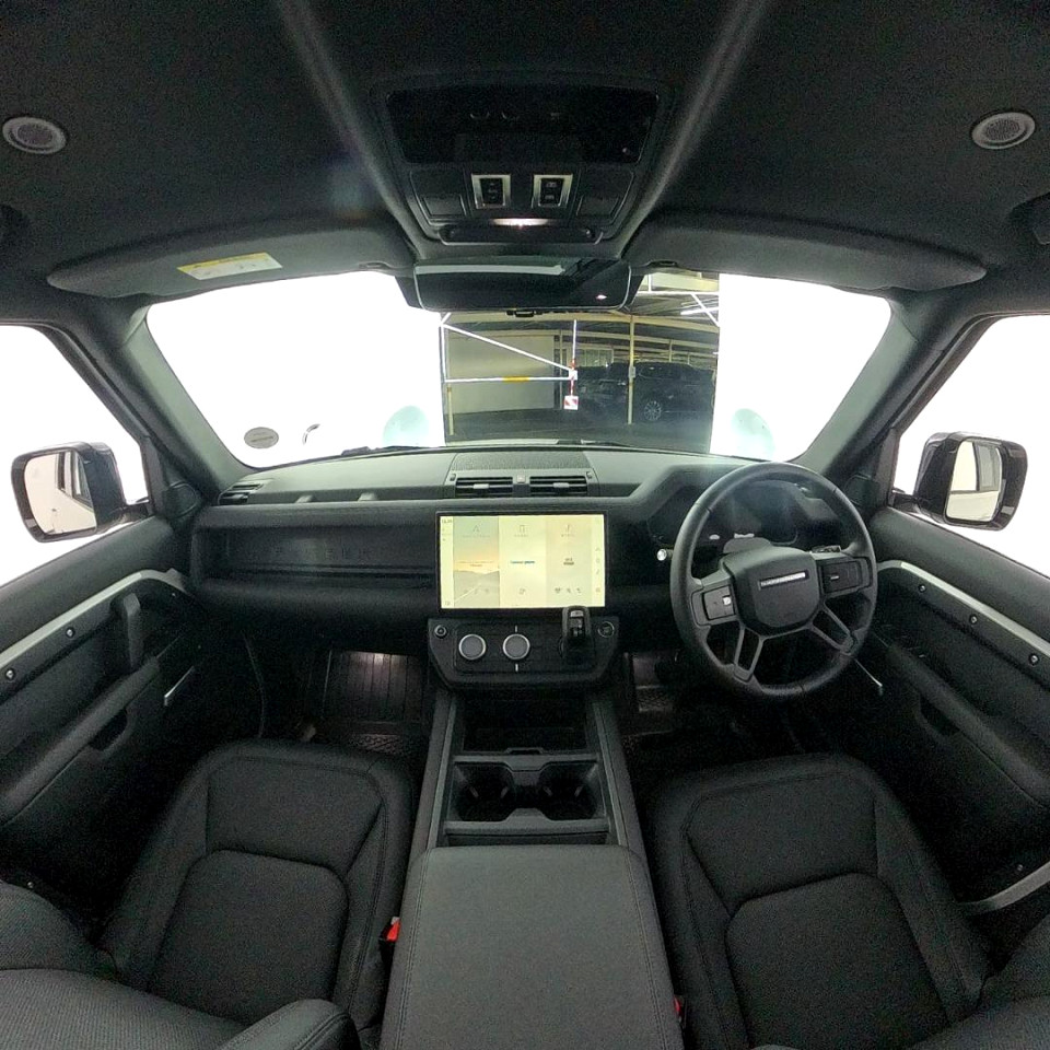2026 LAND ROVER DEFENDER Defender