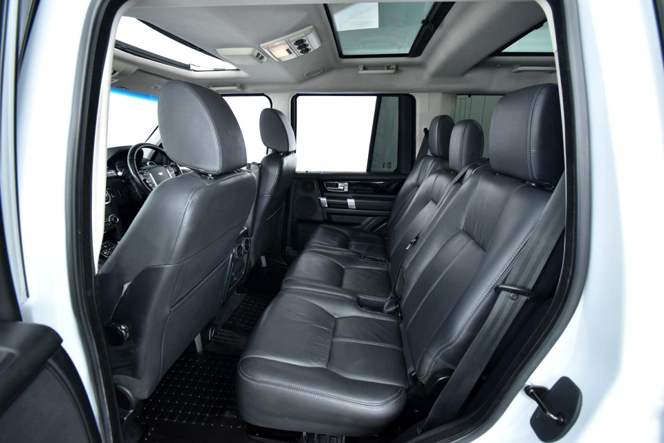 2017 LAND ROVER DISCOVERY 3.0 SD V6 LANDMARK