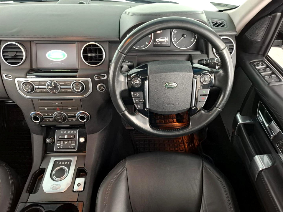 2017 LAND ROVER DISCOVERY 3.0 SD V6 LANDMARK
