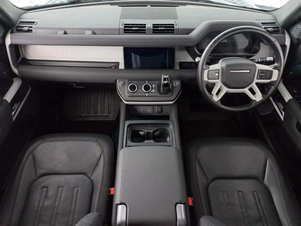 2021 LAND ROVER DEFENDER 110 2.0 D D240 X-DYNAMIC SE (177kW)