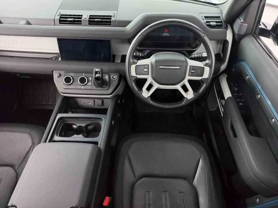 2021 LAND ROVER DEFENDER 110 2.0 D D240 X-DYNAMIC SE (177kW)