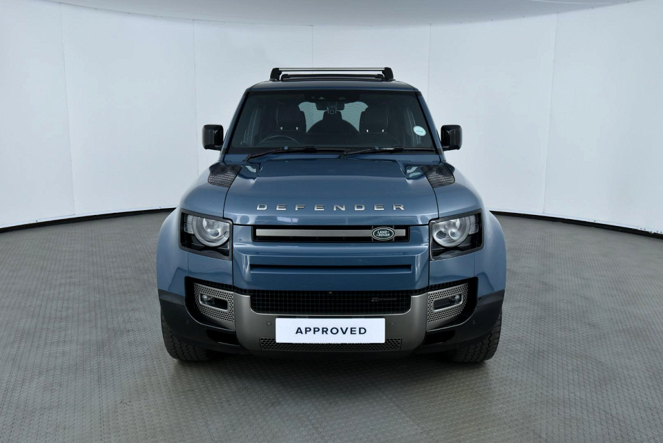 2021 LAND ROVER DEFENDER 110 2.0 D D240 X-DYNAMIC SE (177kW)