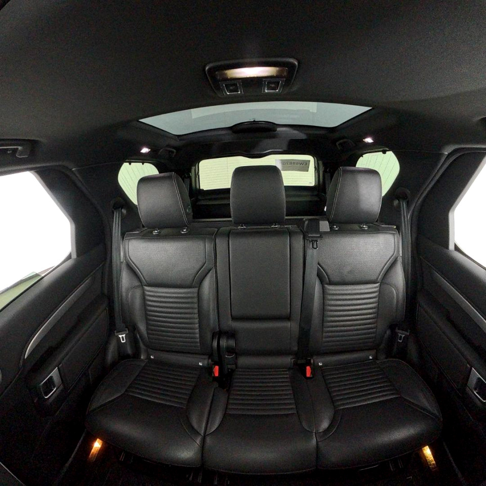 2021 LAND ROVER DISCOVERY 3.0 D R-DYNAMIC SE (221kW)