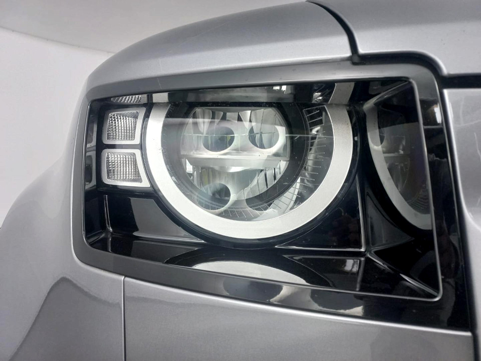 2022 LAND ROVER DEFENDER 110 3.0 D D300 S (221kW)