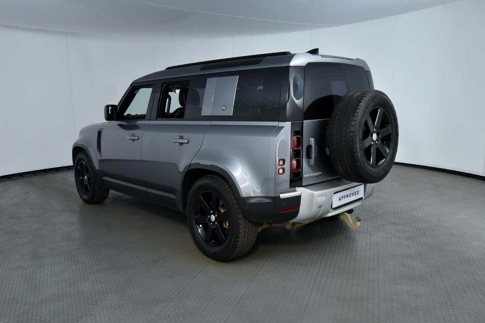 2022 LAND ROVER DEFENDER 110 3.0 D D300 S (221kW)