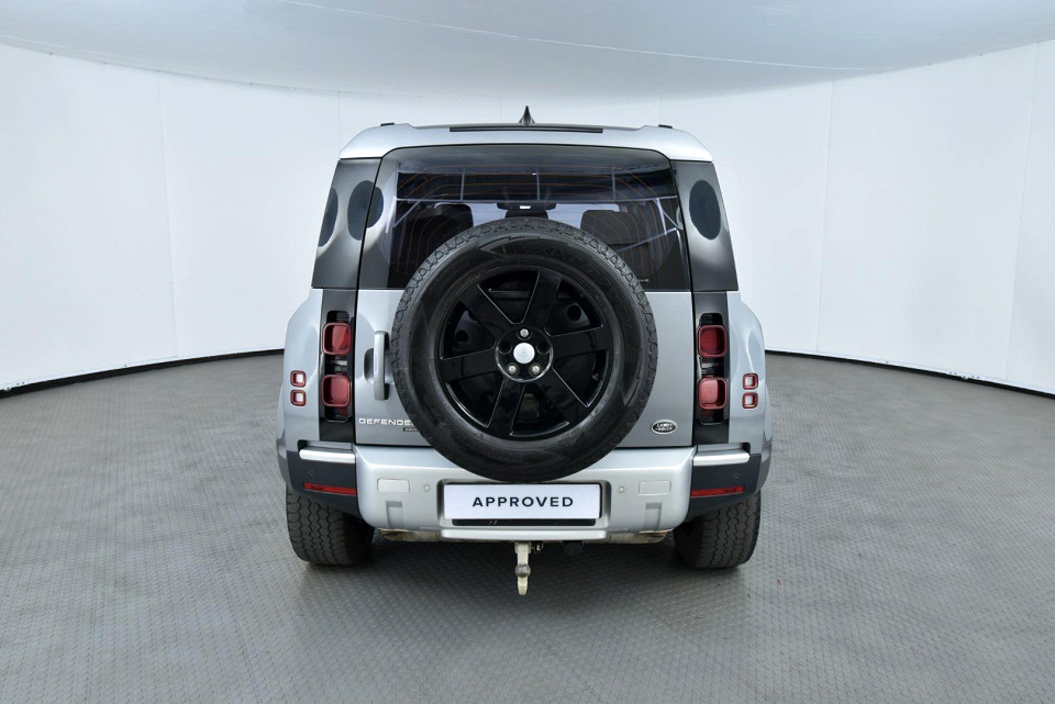 2022 LAND ROVER DEFENDER 110 3.0 D D300 S (221kW)