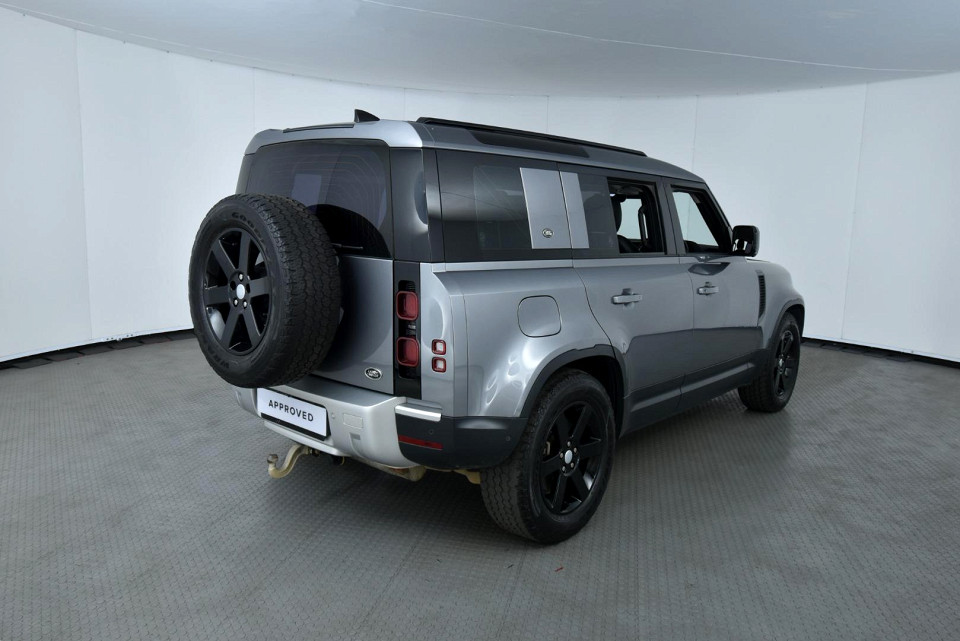 2022 LAND ROVER DEFENDER 110 3.0 D D300 S (221kW)