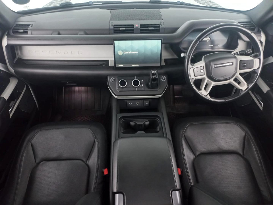 2022 LAND ROVER DEFENDER 110 3.0 D D300 X-DYNAMIC HSE (221kW)