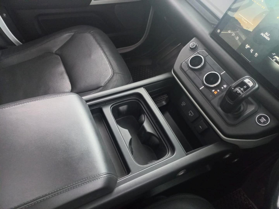 2022 LAND ROVER DEFENDER 110 3.0 D D300 X-DYNAMIC HSE (221kW)